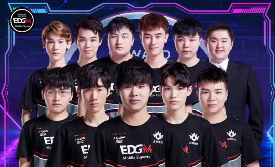 并在篮下提 并在篮下提