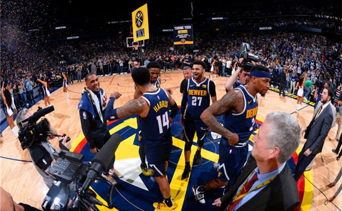 两种风格的 两种风格的